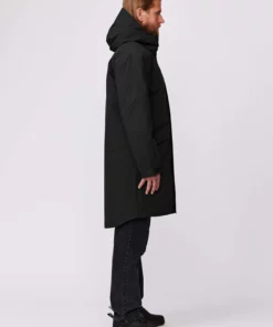 Makia Periscope Jacket Black