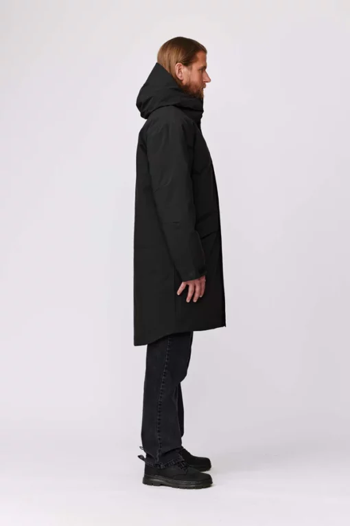 Makia Periscope Jacket Black