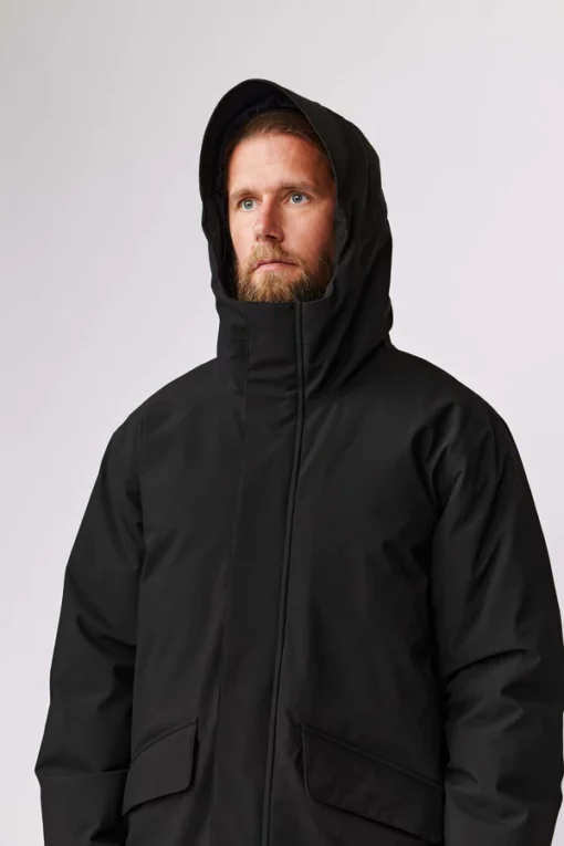 Makia Periscope Jacket Black