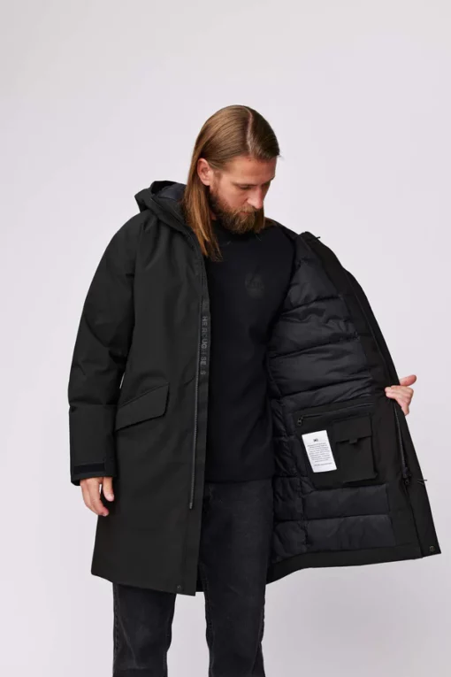 Makia Periscope Jacket Black