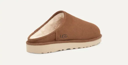 UGG Men's Classic Slip-On Chestnut