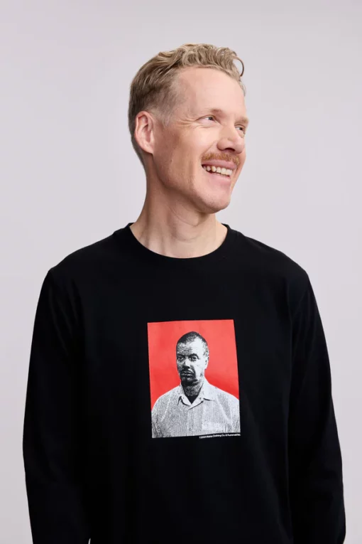 Makia x Kummeli Tonni Long Sleeve Black