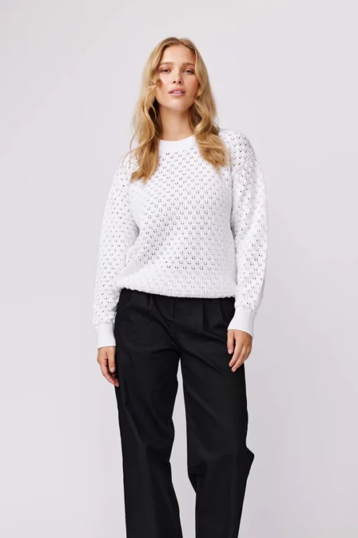 Makia Woman Cora Knit White