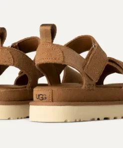 UGG Women's Goldenstar Sandal Chestnut