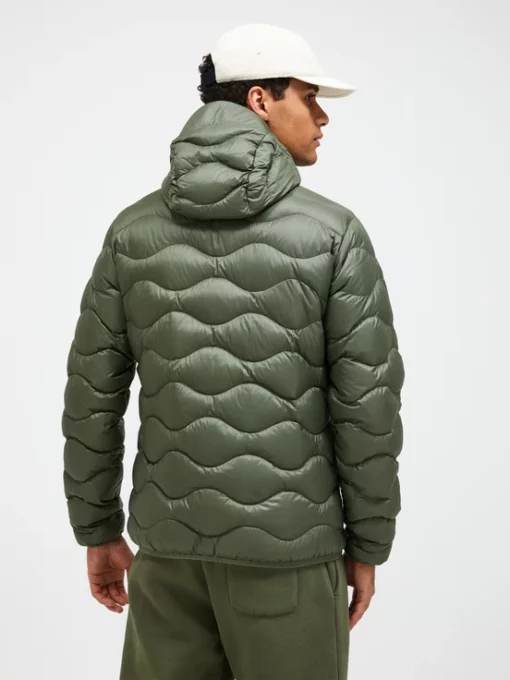 Peak Performance Helium Down Hood Jacket Men Pine Needle