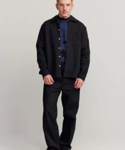 Makia Process Overshirt Black