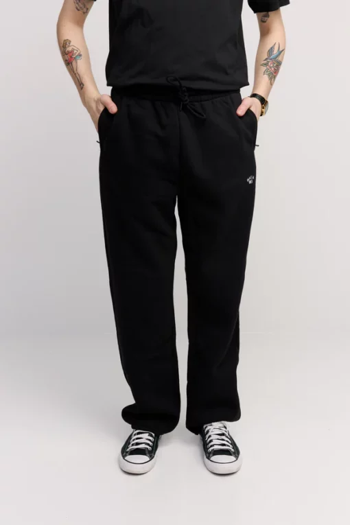 Makia Cove Sweatpants Black