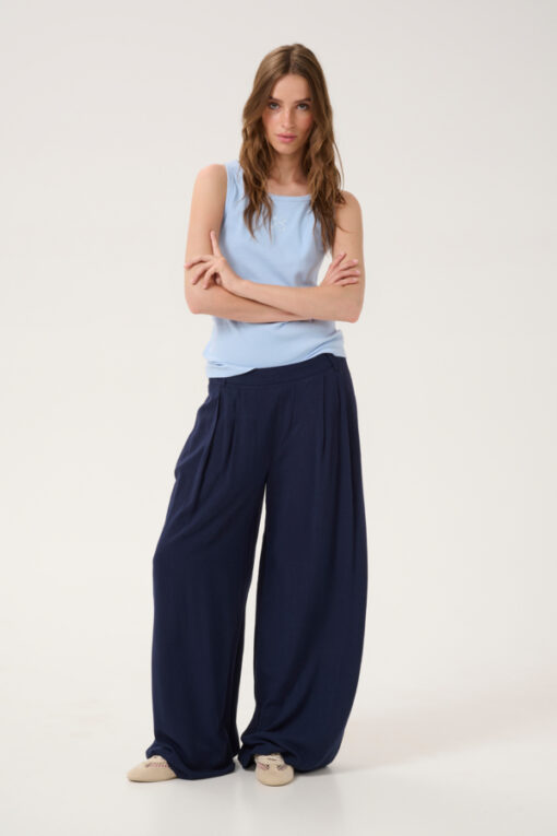 My Essentials Wardrobe MandyMW Top Kentucky Blue