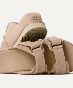 UGG Goldenstar Hi Slide Sand