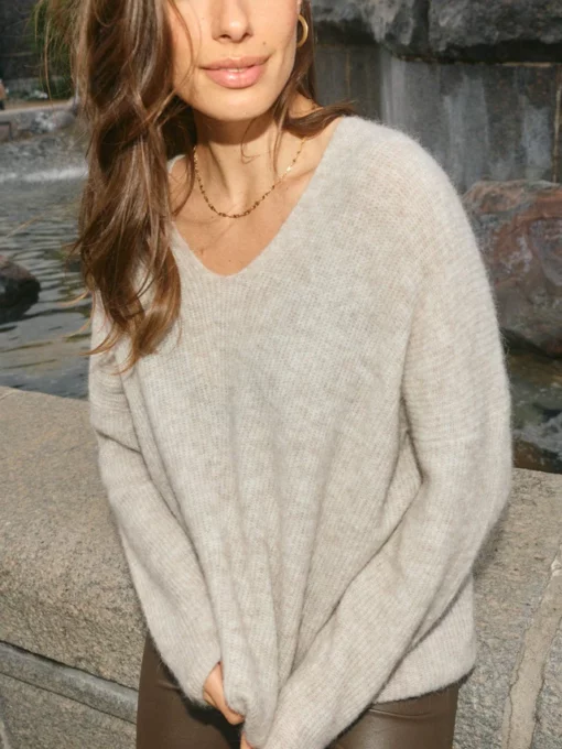 Mos Mosh Thora V-Neck Knit Feather Gray