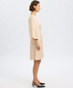 Slflaurina 3/4 Open Back Dress Sandshell