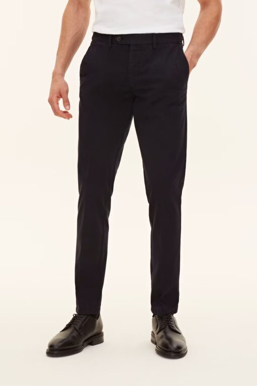 Oscar Jacobson Danwick Chinos Dark Navy