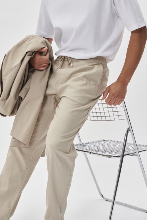 Matinique MAbarton Linen Trousers Plaza Taupe