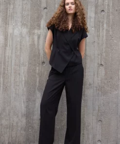 Rue de Femme Solveig Vest Black
