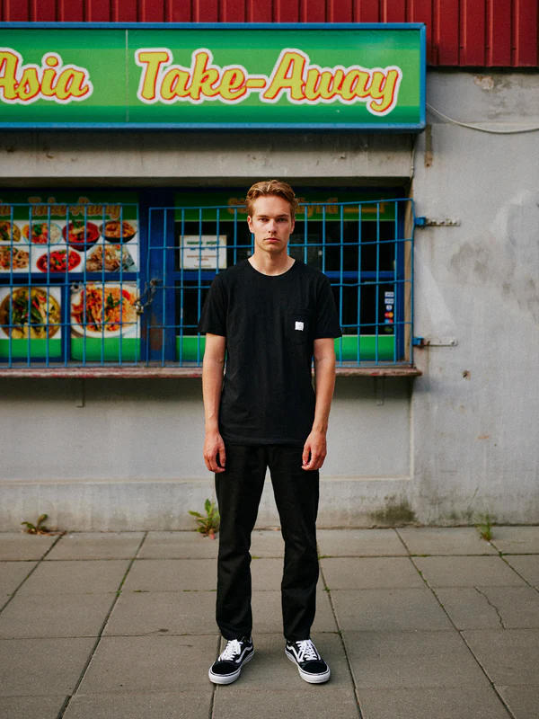 Makia Square Pocket T-shirt Black