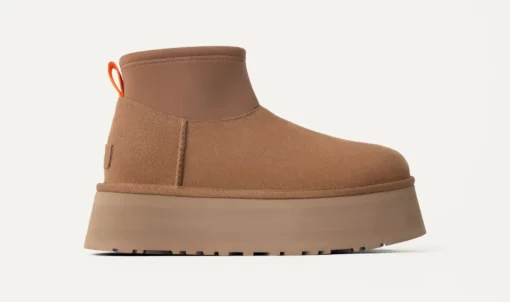 UGG Classic Mini Dipper Boot Chestnut