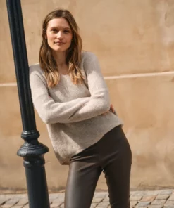 Mos Mosh Thora V-Neck Knit Feather Gray