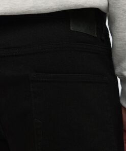 Slh196-Straight Ben Stay Black Jeans