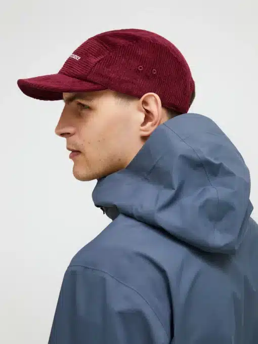 Peak Performance Cord Cap Vertical Zenith