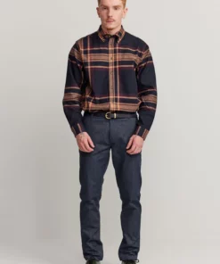 Makia Theory Shirt
