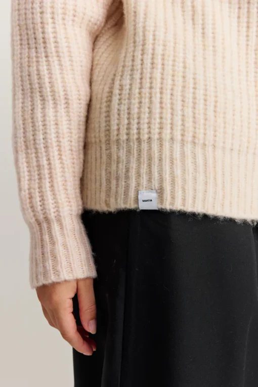 Makia Woman Mabel Knit Ecru