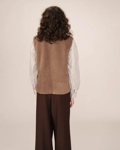 Grace & Mila Sinatra Vest Taupe