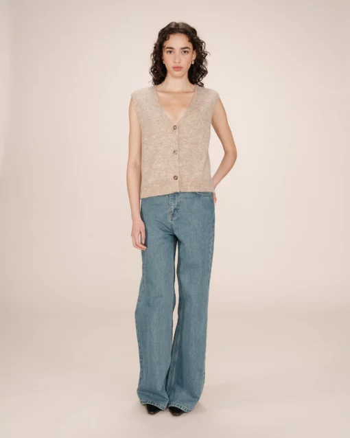 Grace & Mila Santa Knit Vest Beige