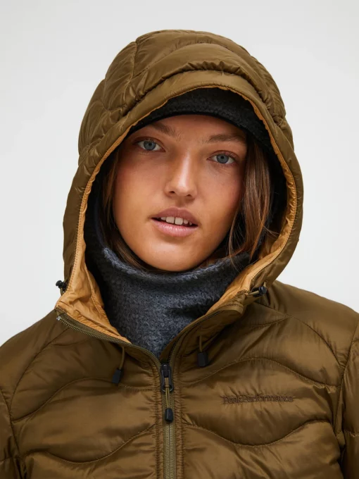 Peak Performance Helium Down Hood Jacket Women Meadow Moss/Sierra Sand