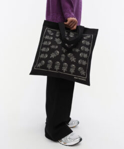Marimekko Vankka Vihkiruusu Placement Bag Black