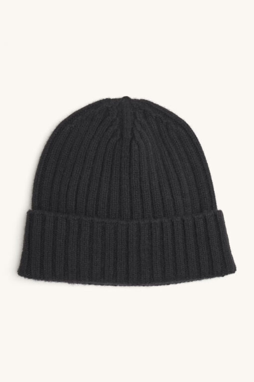 Oscar Jacobson Knitted Cashmere Beanie Black