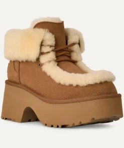 UGG Women's Classic Esmee Lace Up Boot Chestnut