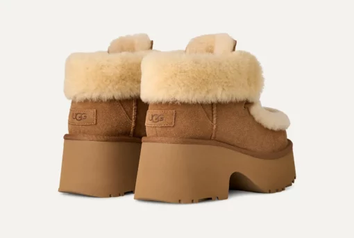 UGG Women's Classic Esmee Lace Up Boot Chestnut