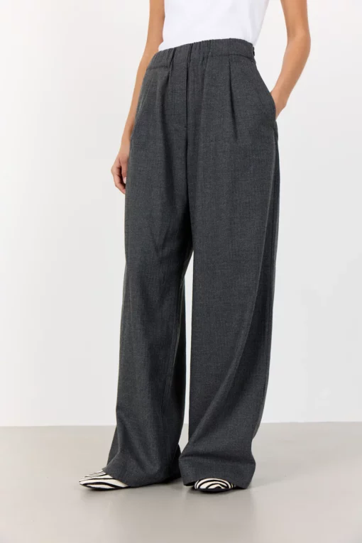 Levete Room Norda Pants Dark Grey
