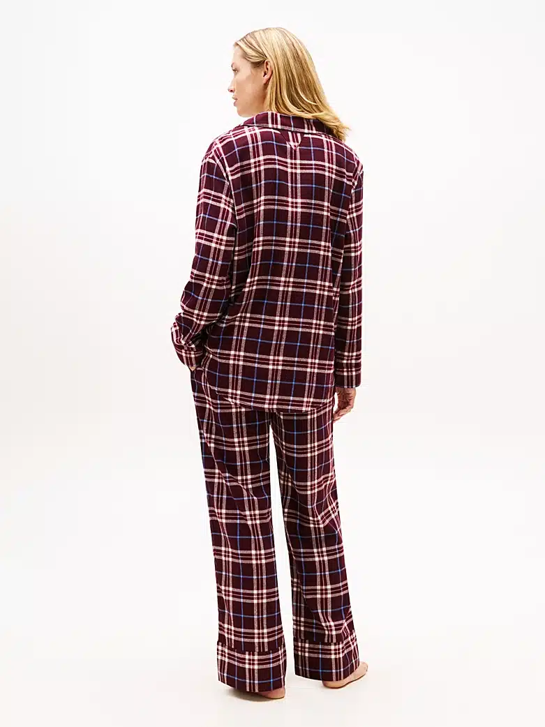 Tommy Hilfiger Essential Flannel Long Sleeve Pyjama Set Tartan Reiker Burgundy Tommy Hilfiger Essential Flannel Long Sleeve Pyjama Set Tartan Reiker Burgundy