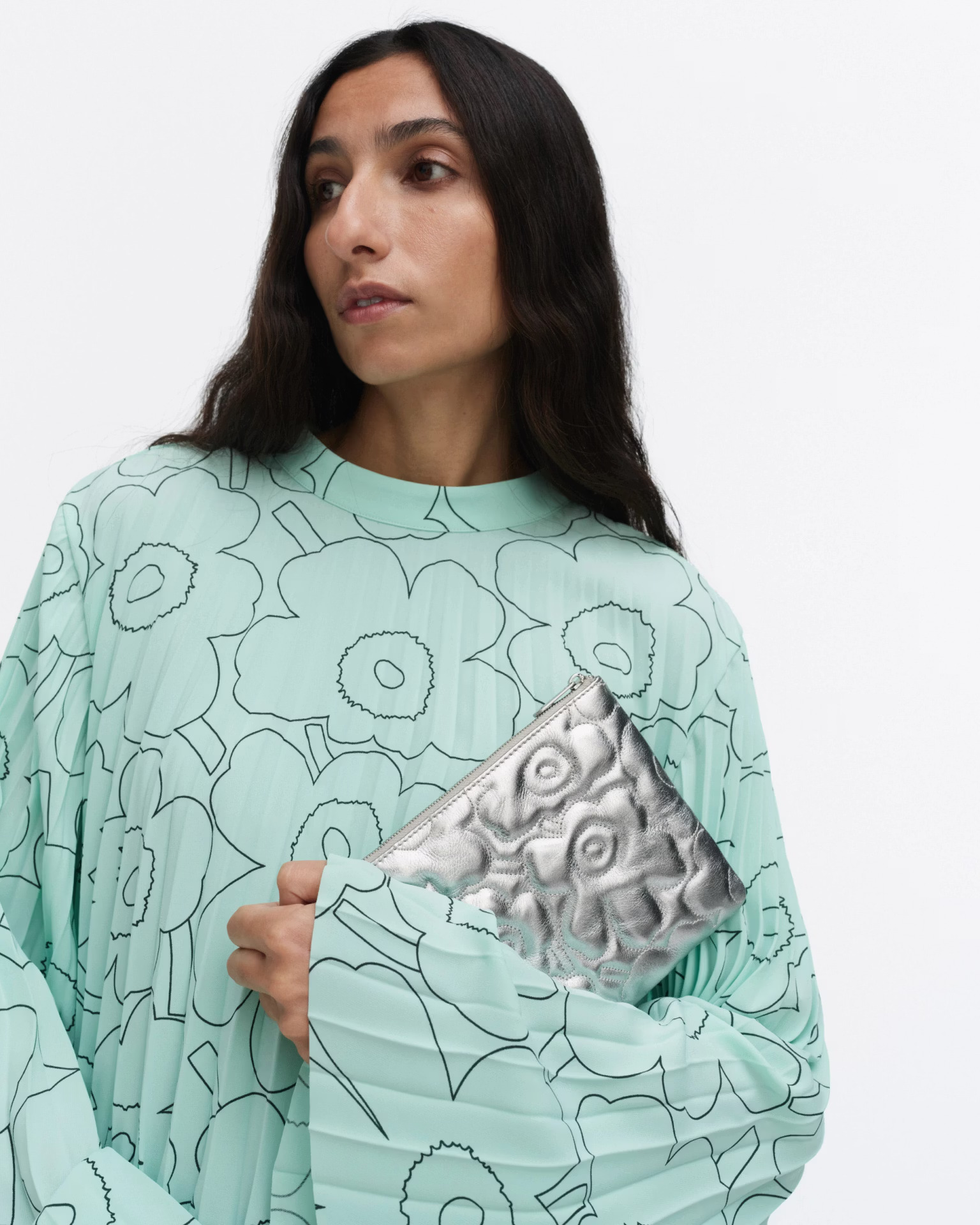 Marimekko Pouch Bag Unikko Red Silver Marimekko Pouch Bag Unikko Red Silver