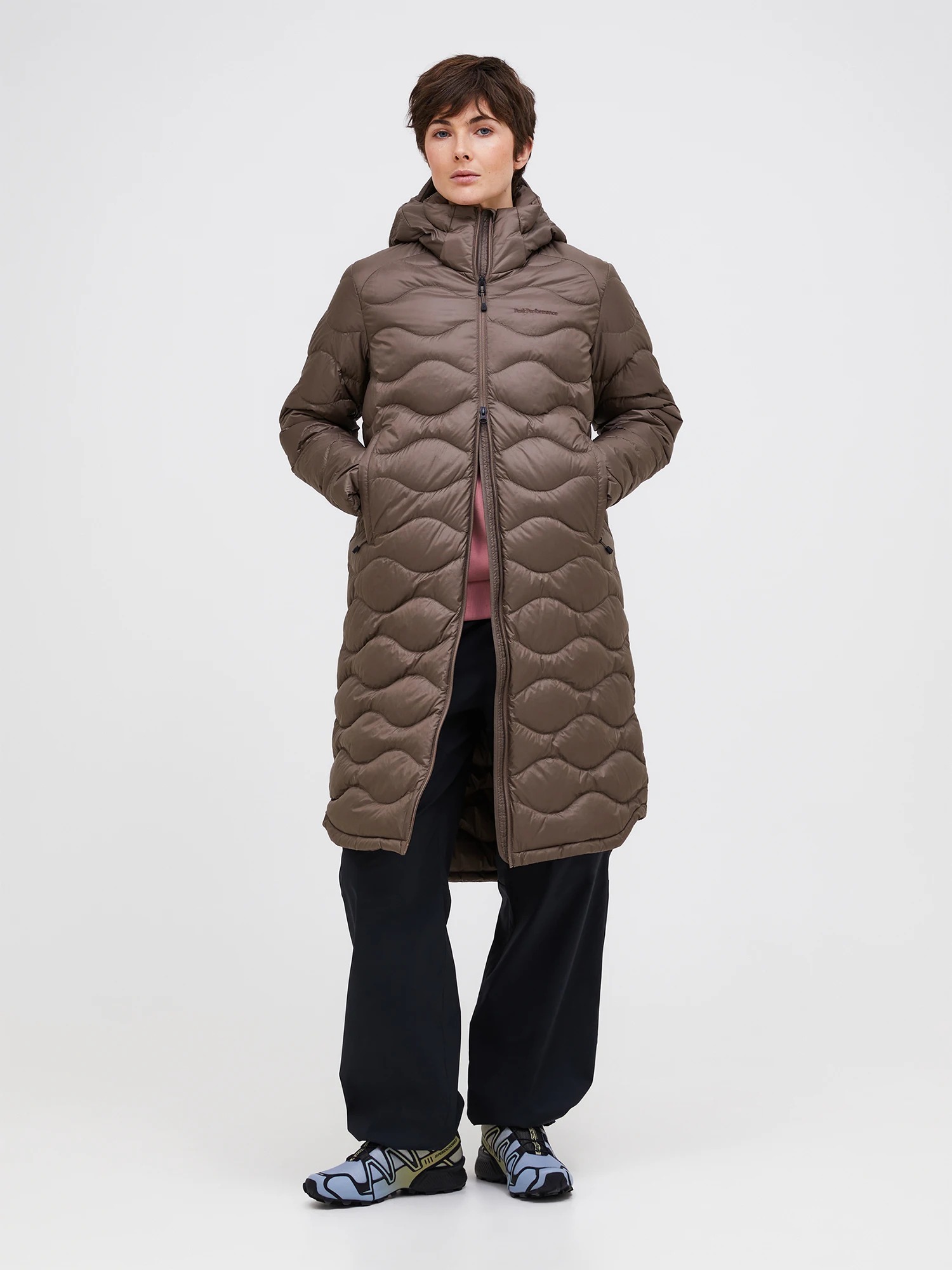 Peak Performance Helium Down Coat Women Terrain Tan