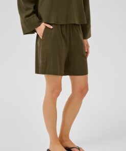 My Essential Wardrobe DiasMW Linen Shorts Forest Night Green