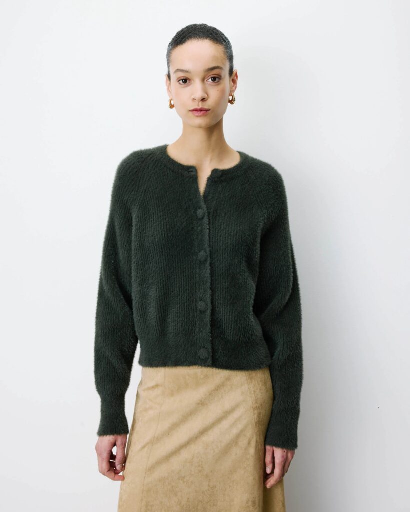 Grace & Mila Buttoned Crew Neck Cardigan Aleron Kaki