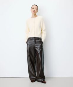 Grace & Mila Buttoned Crew Neck Cardigan Aleron Vanille