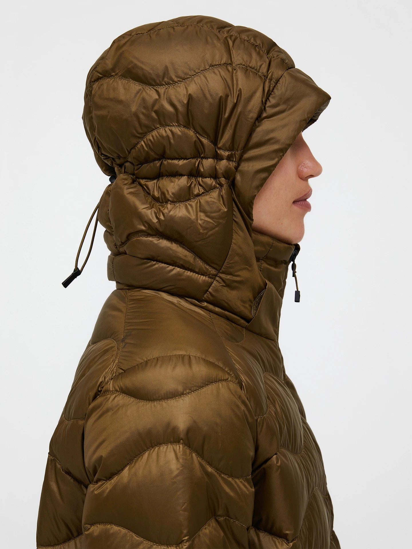 Peak Performance Helium Down Coat Women Meadow Moss