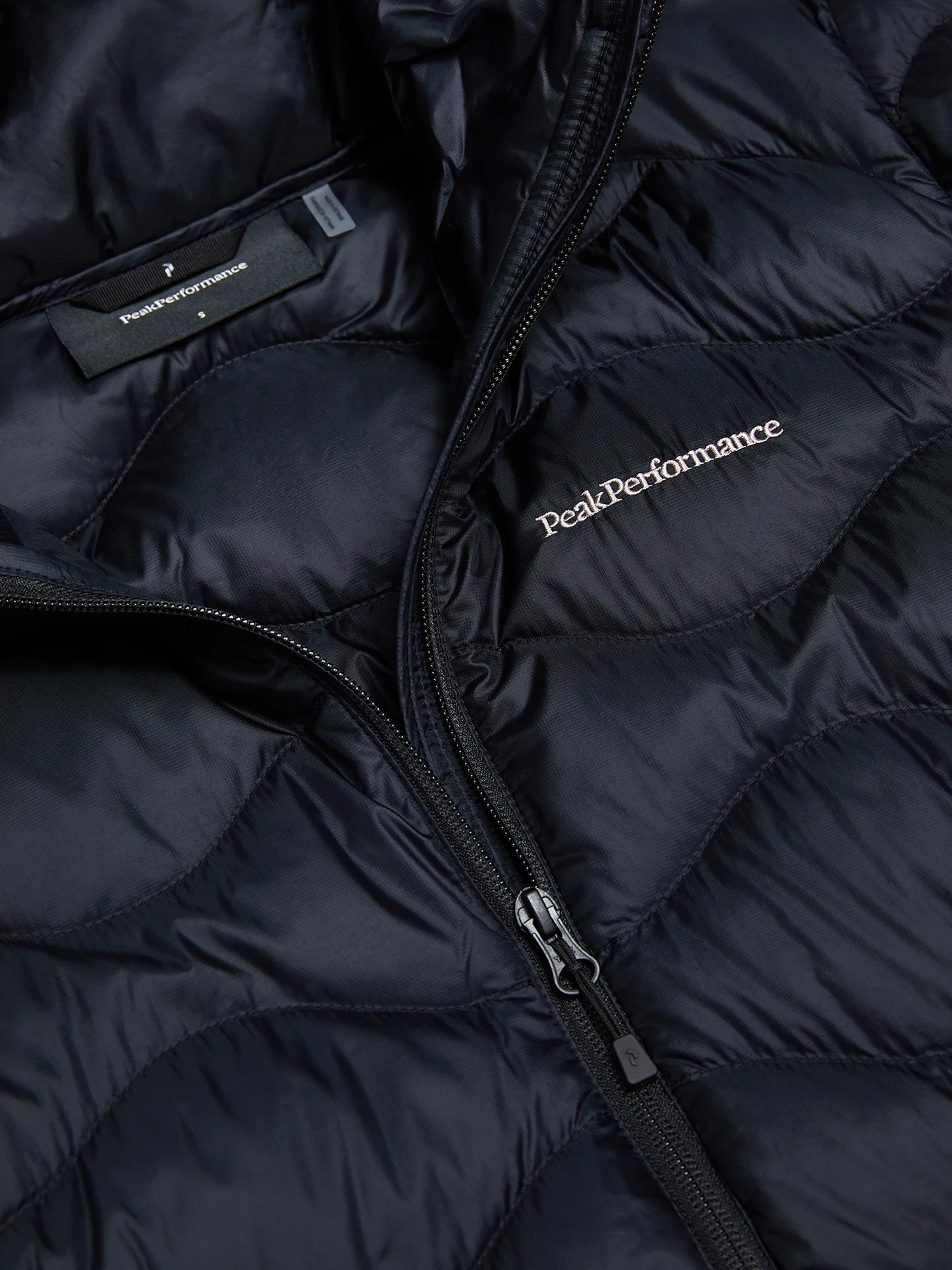 Peak Performance Helium Down Coat Women Black