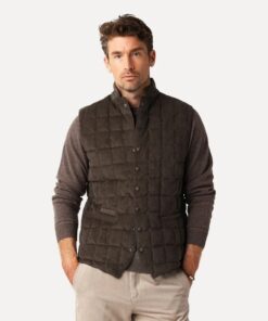 Less Worries Tech Cord Vest Chocolate